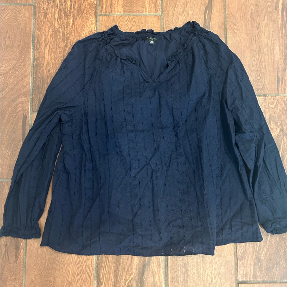 Talbots size XLp navy cotton eyelet blouse top